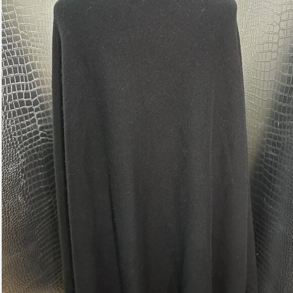 Isabel Canovas Rare Vintage Classic Black Cashmere Wrap - Picture 6 of 8